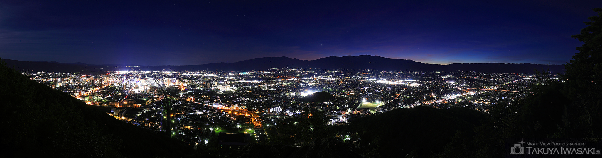 信夫山